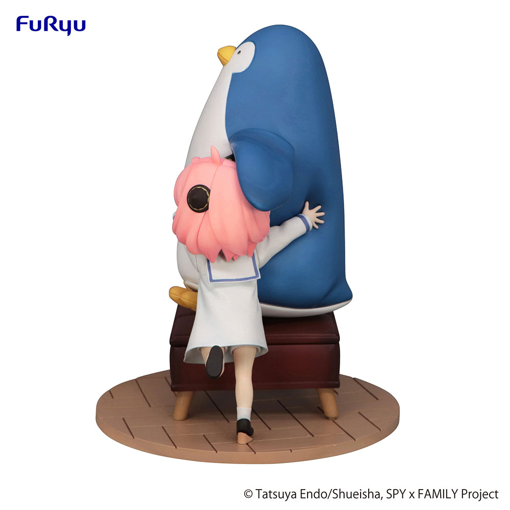 Nekotwo [Pre-order] SPY×FAMILY - Anya Forger With Penguin Exceed Creative Prize Figure FuRyu Corporation