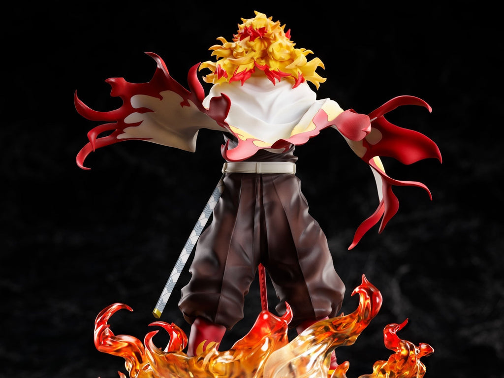 Demon Slayer: Kimetsu no Yaiba Kyojuro Rengoku Figure Kit