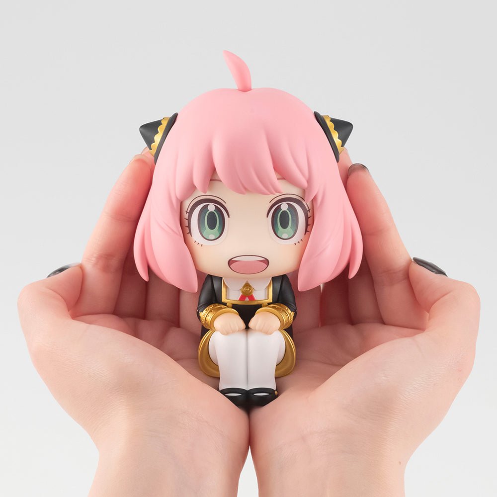 Nekotwo [Pre-order] SPYxFAMILY - Anya Forger (with gift) Lookup Mini Figure MegaHouse